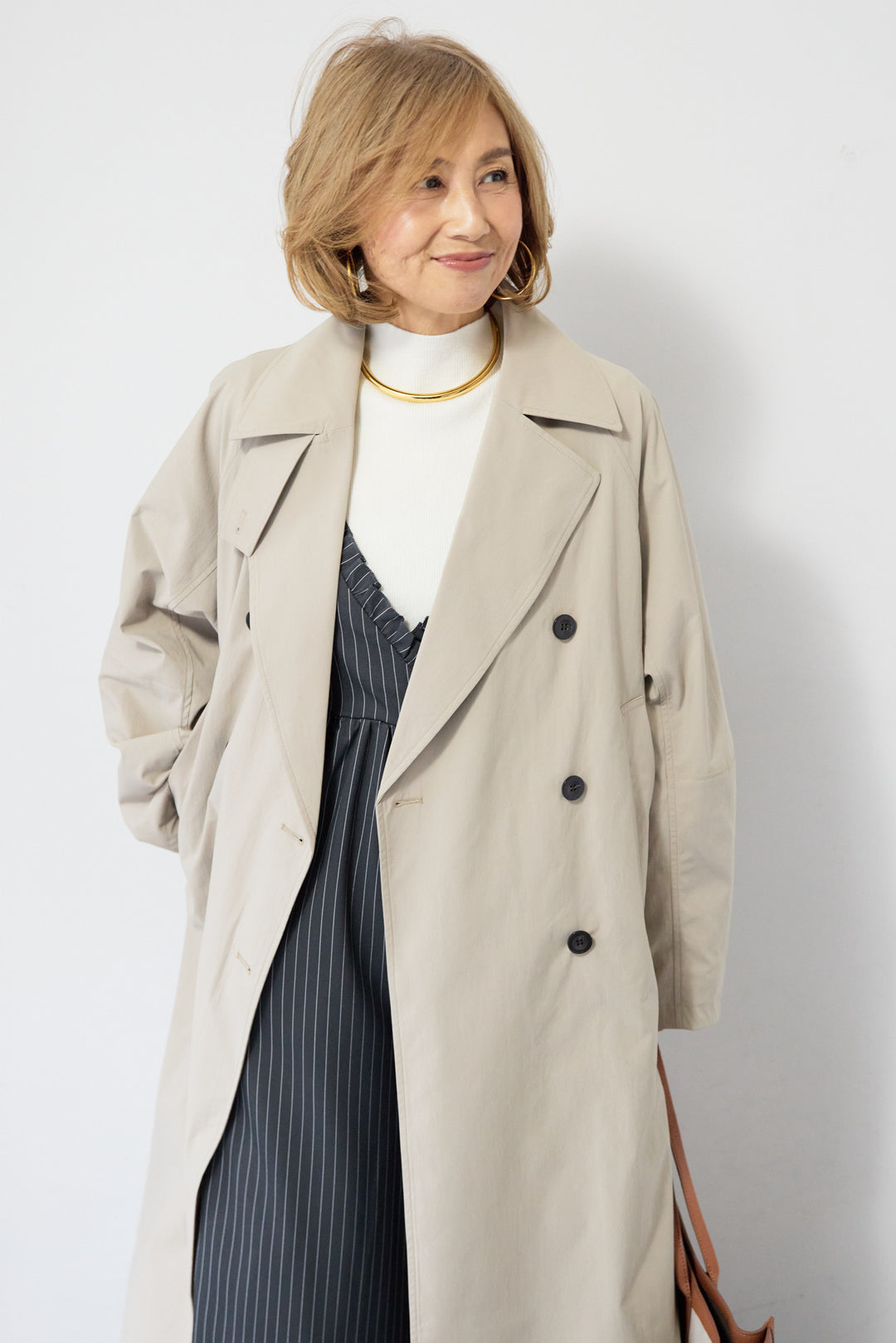 バックデザイン・ビッグシルエットスプリングコート