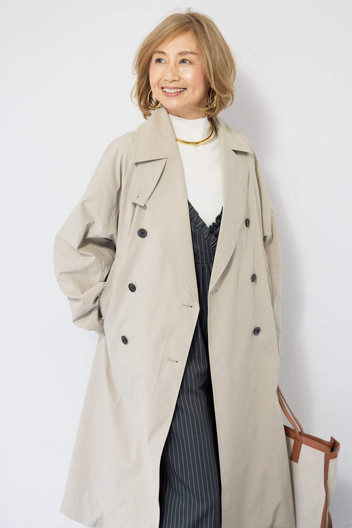 バックデザイン・ビッグシルエットスプリングコート