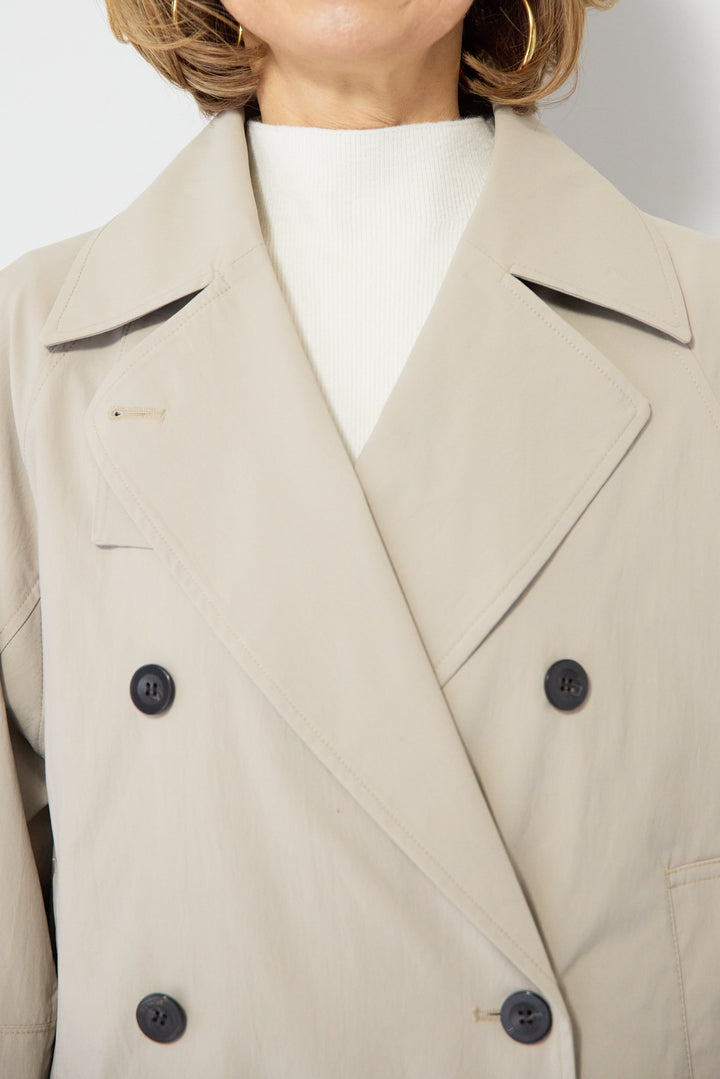 バックデザイン・ビッグシルエットスプリングコート