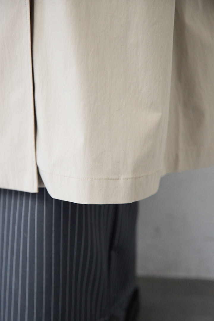 バックデザイン・ビッグシルエットスプリングコート