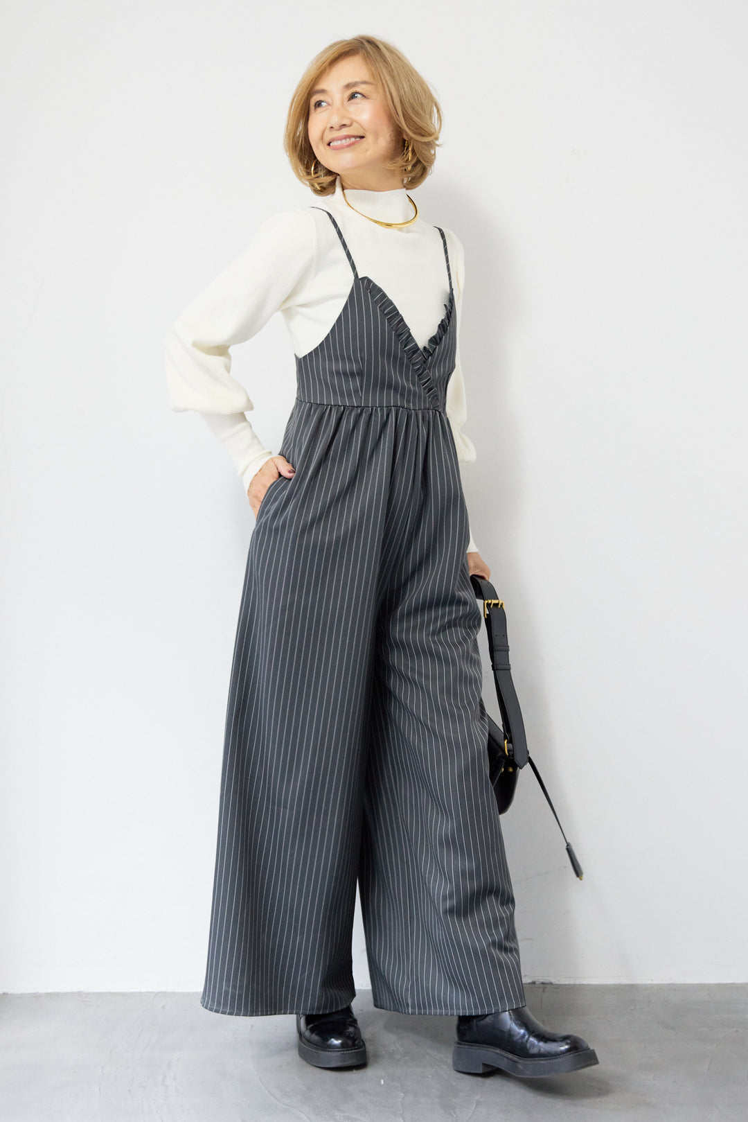 ピンストライプ・フリルカシュクールサロペット