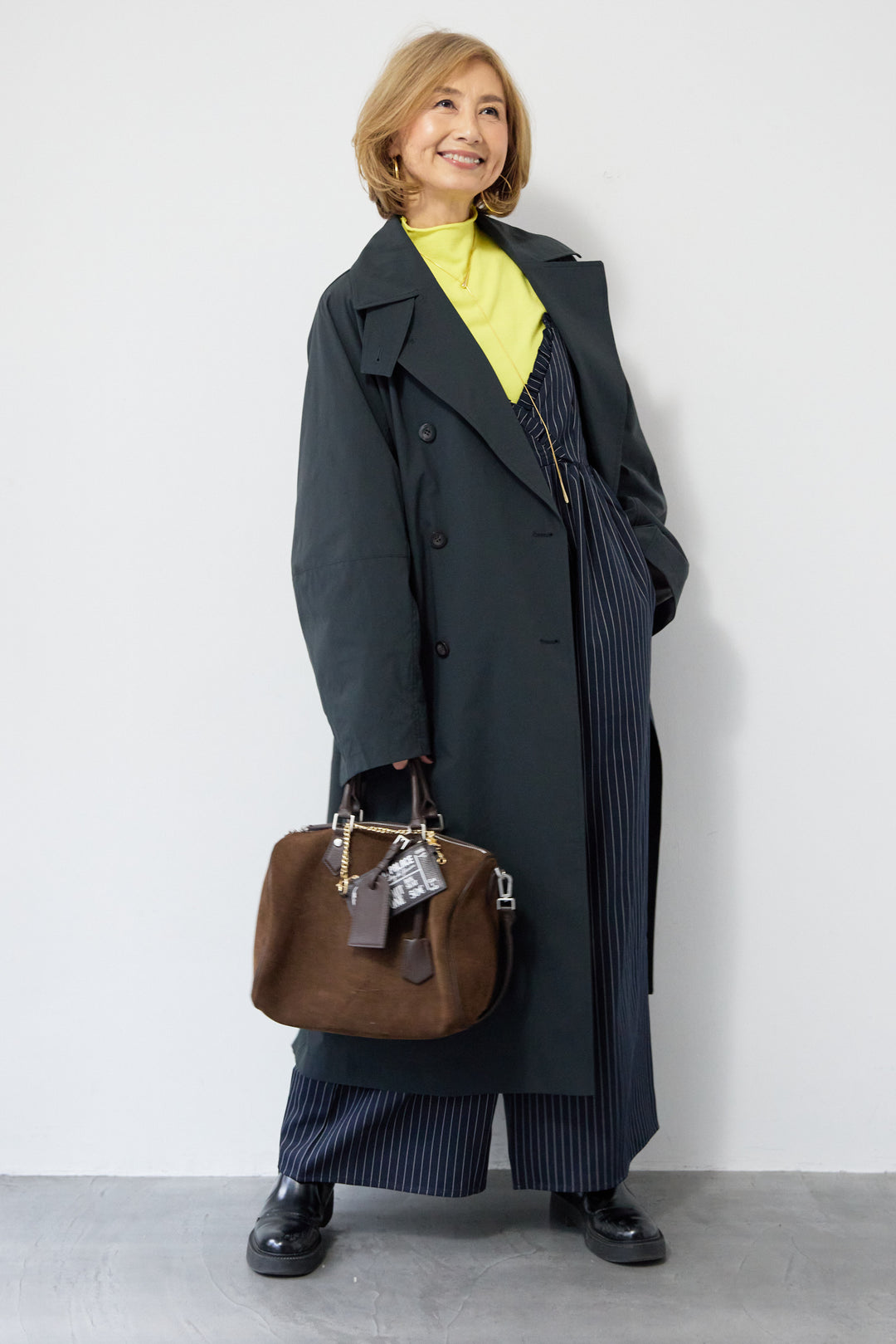 バックデザイン・ビッグシルエットスプリングコート