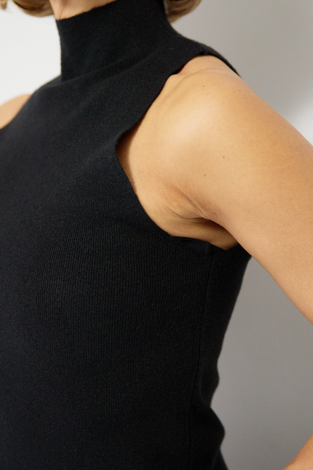 2WAYレイヤードニット