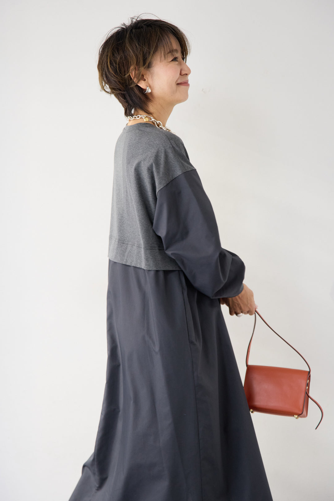 布帛切替カットワンピース