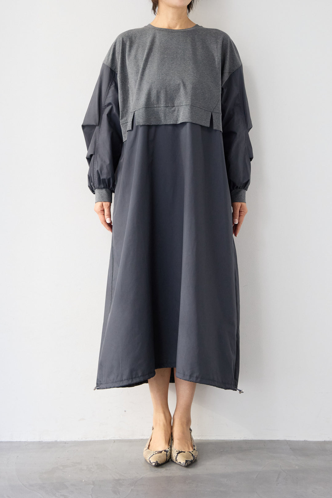 布帛切替カットワンピース