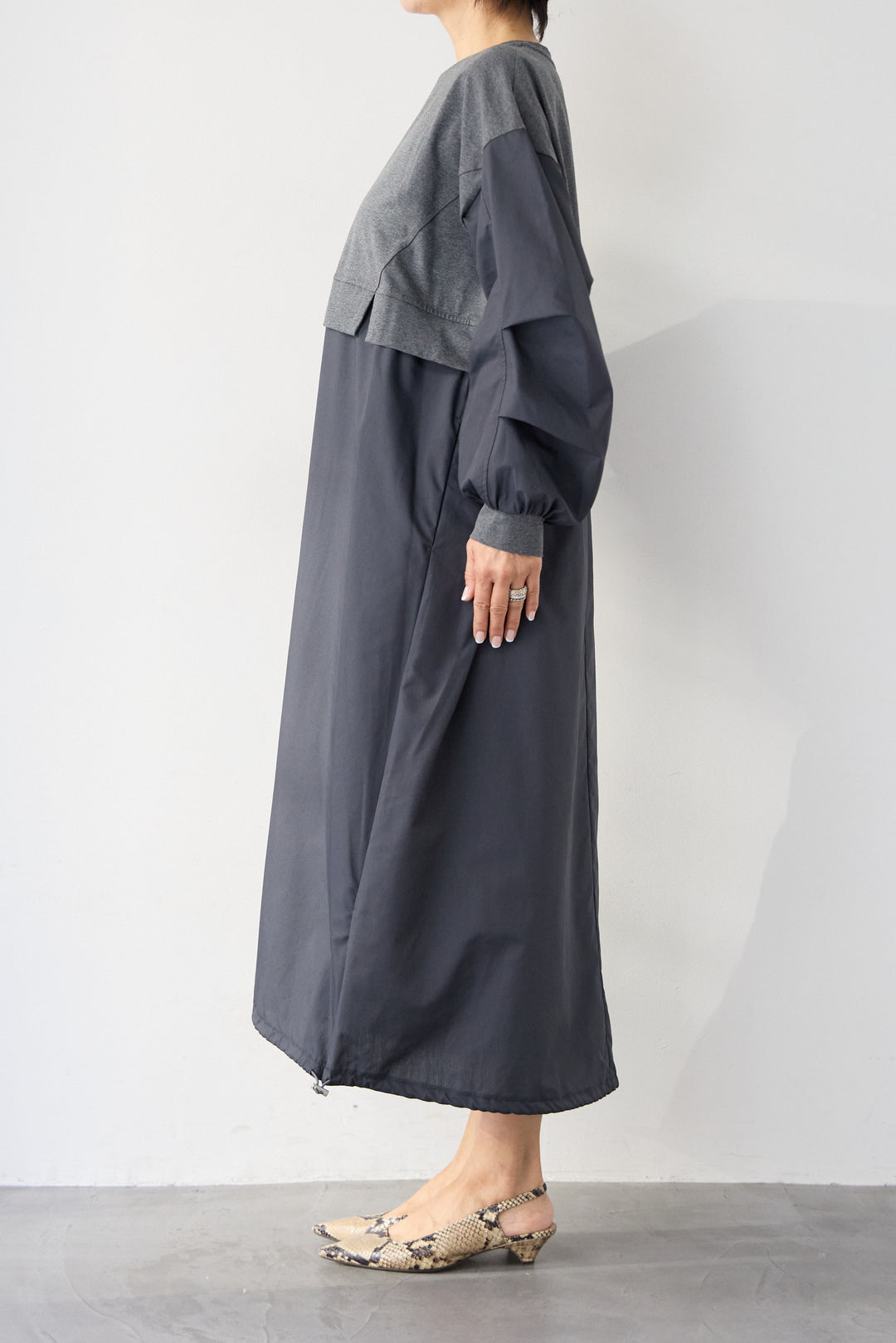 布帛切替カットワンピース