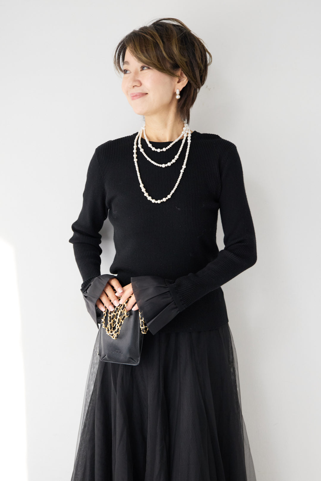 袖シアーリブニット