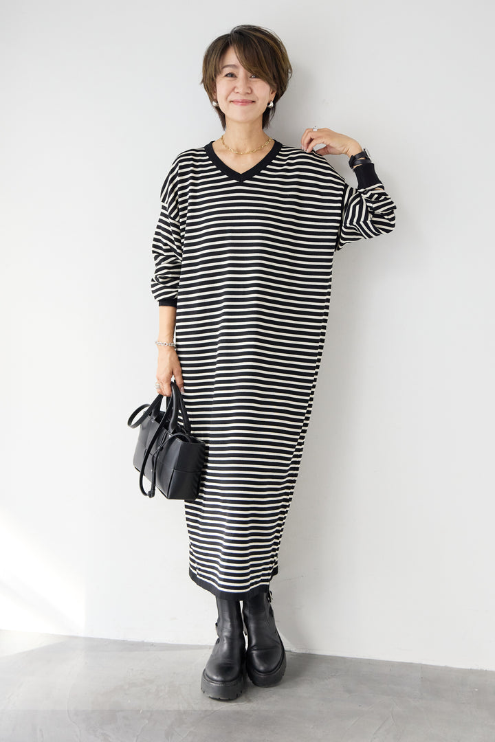 Vネックボーダー ロングワンピース