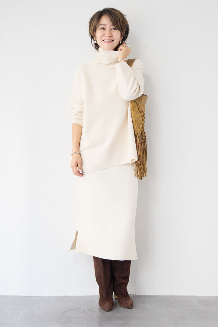 カノコ編みミディ丈ニットスカート