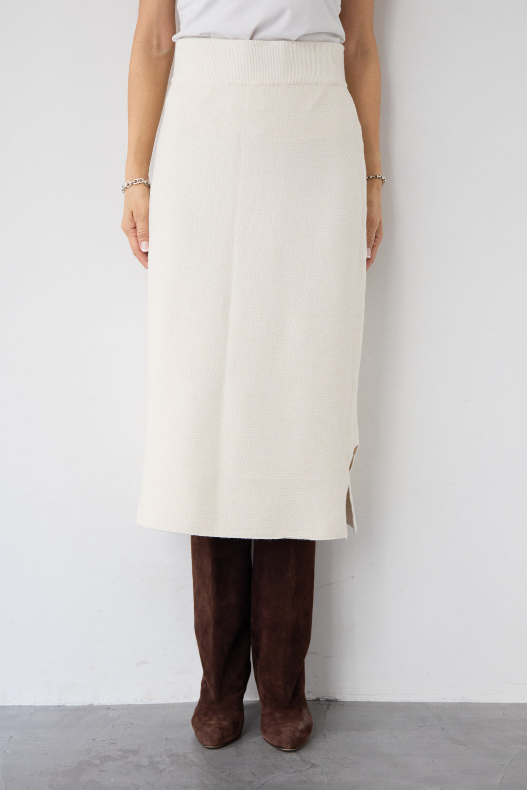 カノコ編みミディ丈ニットスカート