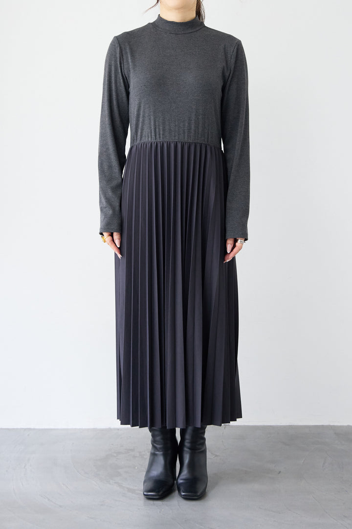 クラシカルベスト×ロングプリーツワンピースセット