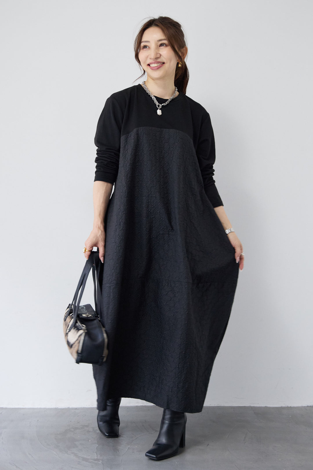 ジャガード切替コクーンワンピ