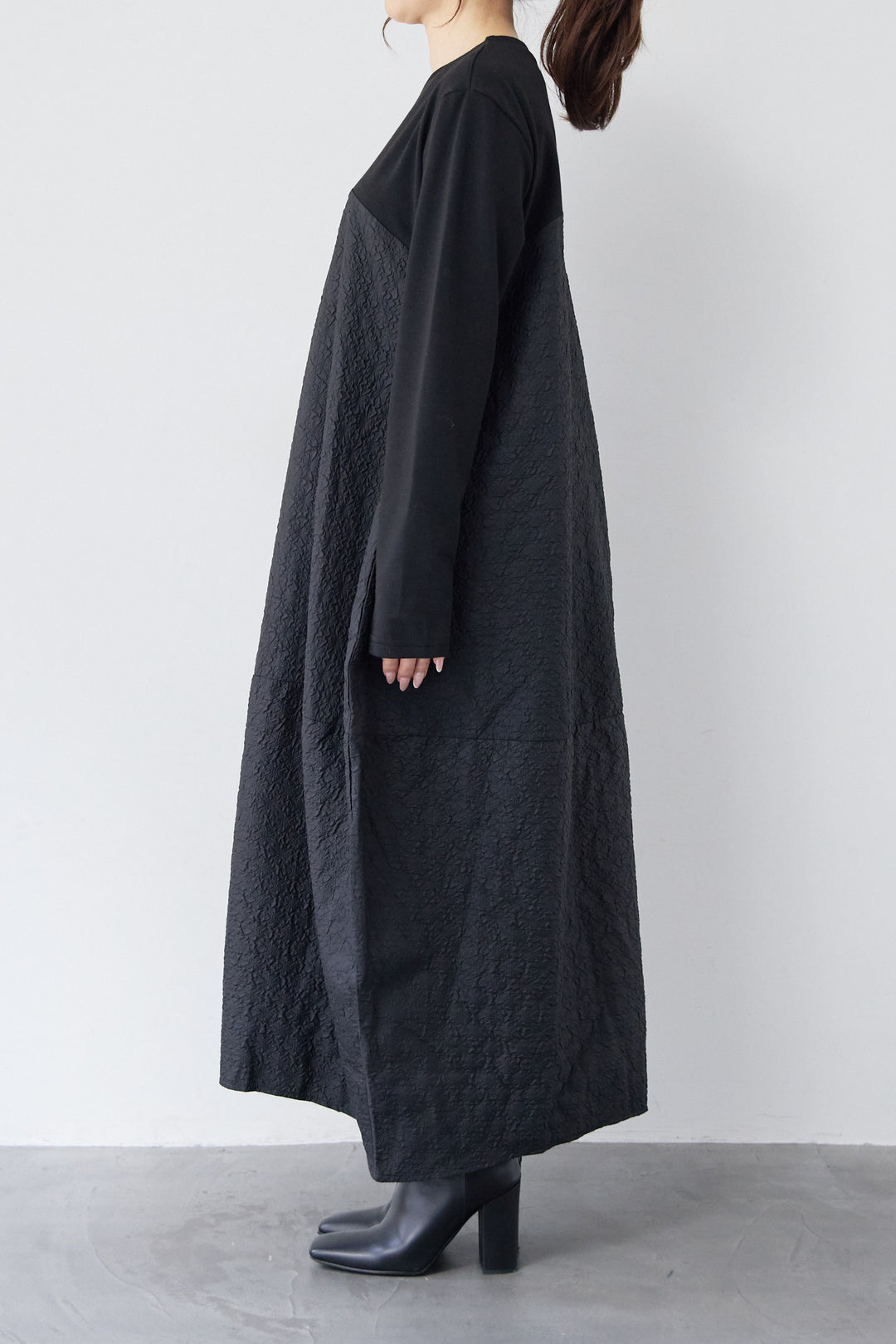 ジャガード切替コクーンワンピ