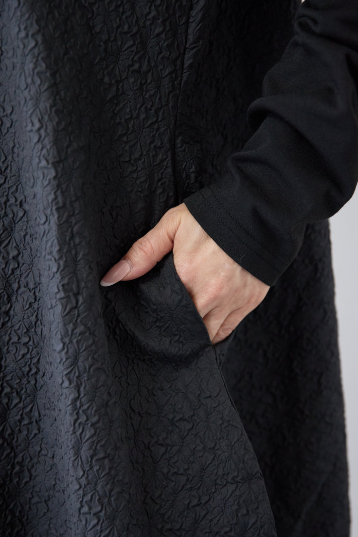 ジャガード切替コクーンワンピ