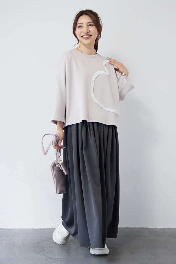 ハートデザインダンボールプルオーバー