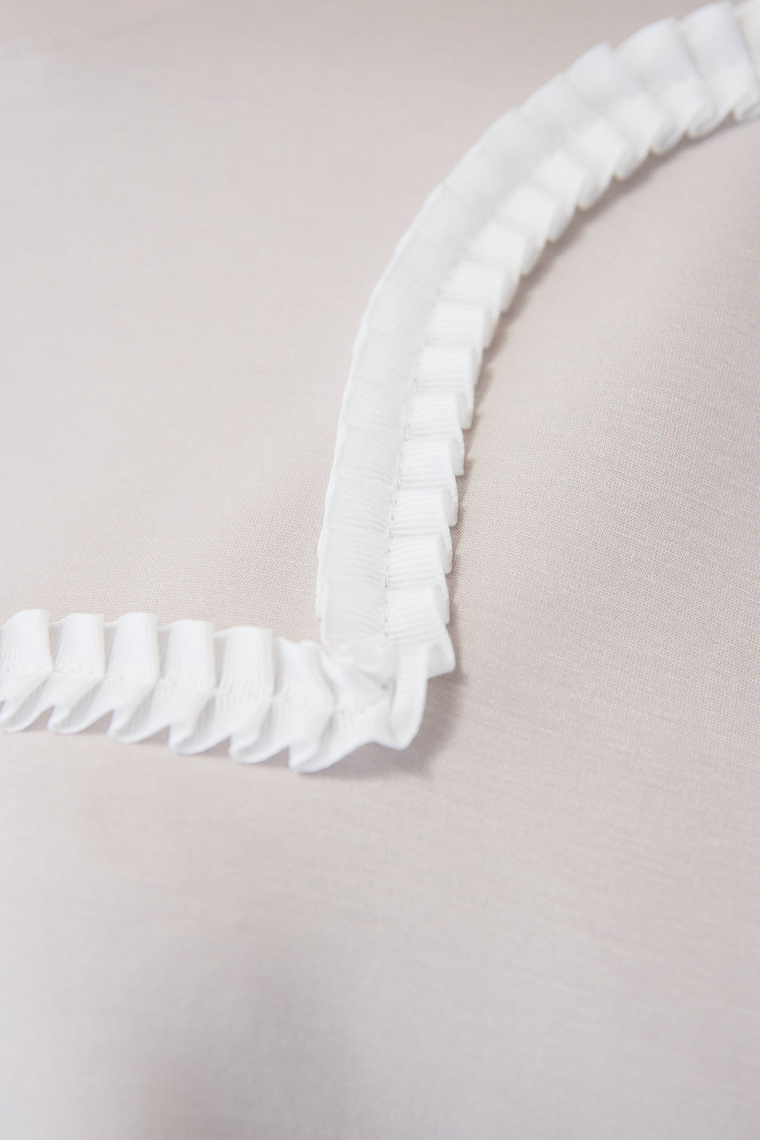 ハートデザインダンボールプルオーバー