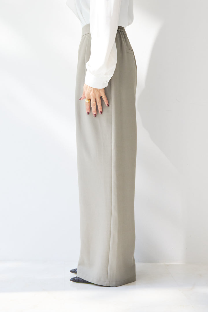 【イージーケア】ストレッチタックワイドパンツ