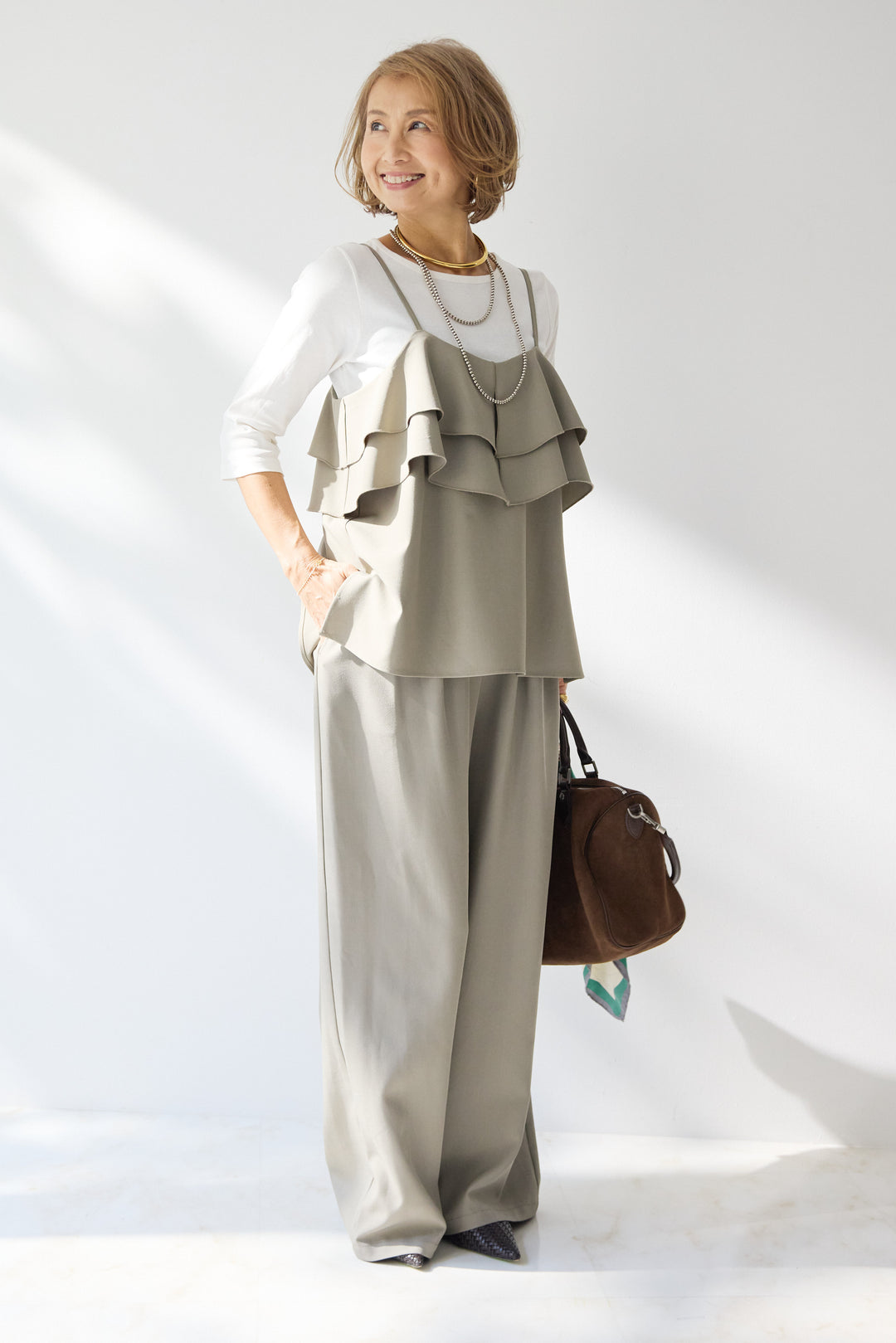 【イージーケア】ストレッチタックワイドパンツ