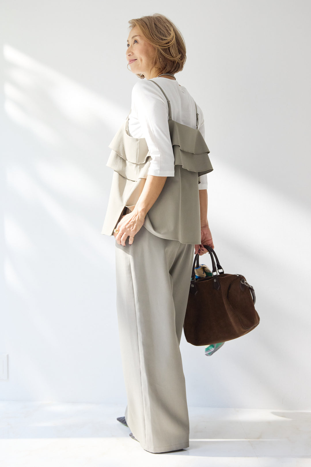 【イージーケア】ストレッチタックワイドパンツ