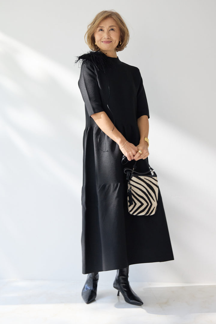 ティアードニットワンピース