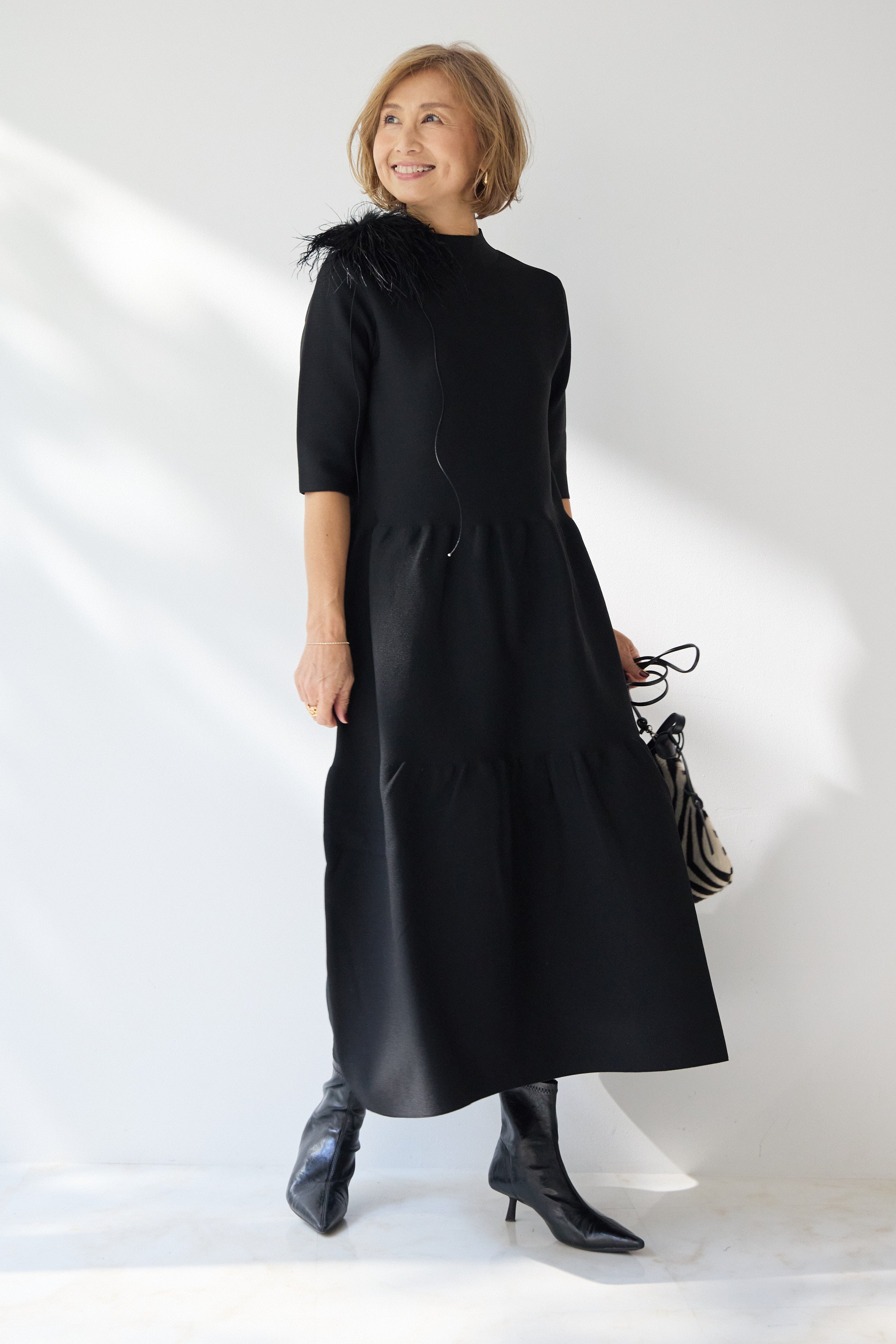 plusotoha 裏起毛ティアードワンピース ブラック新品未使用タグ付き