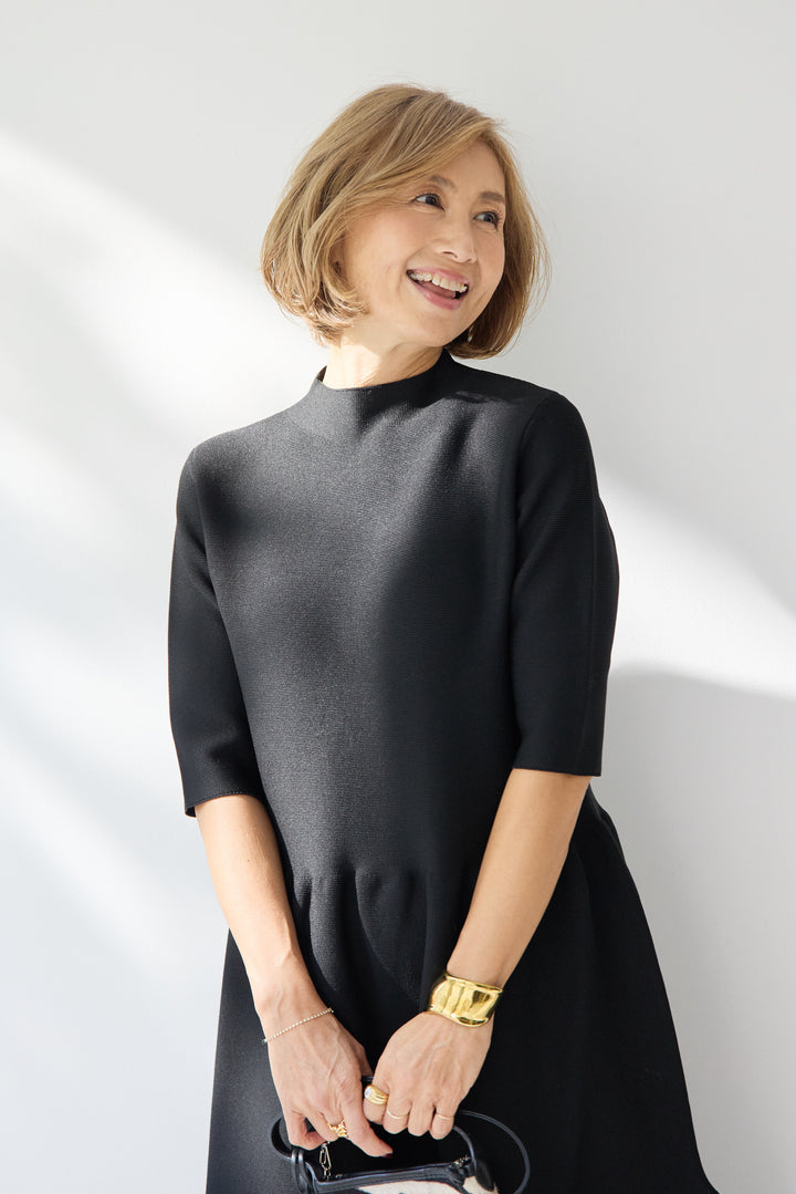 ティアードニットワンピース