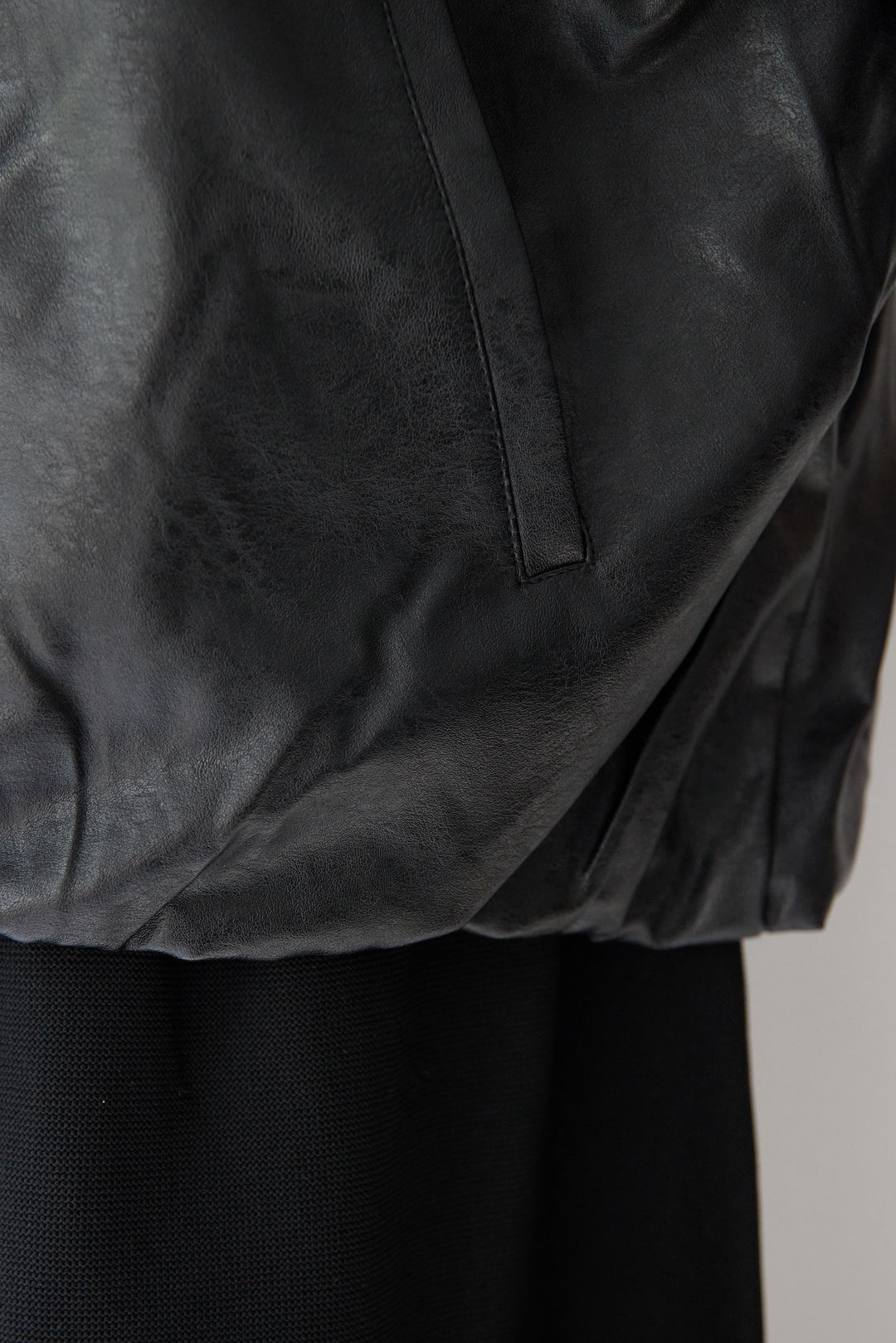 [SET]フェイクレザー バルーンブルゾン+ティアードニットワンピース(2set)