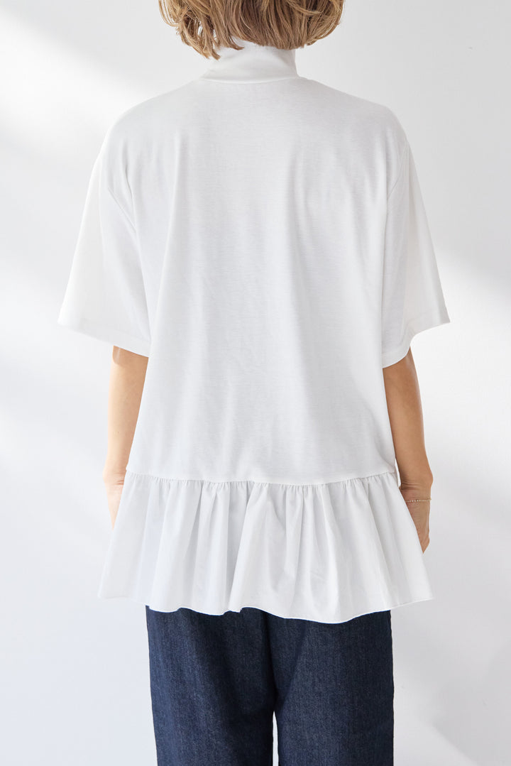 布帛ペプラム切替モックネックカットソー