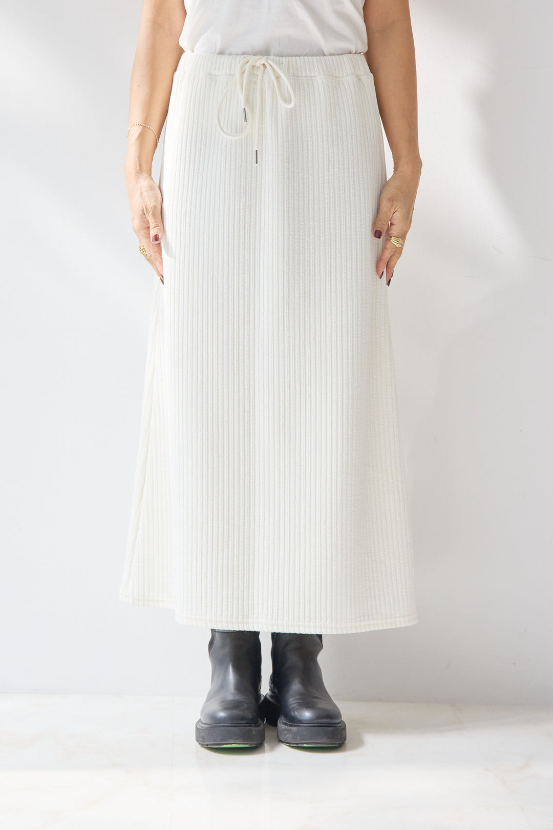 [SET]ソフトリブ フーディー+スカートセット+シルキーエリュール レースキャミソール(2set)