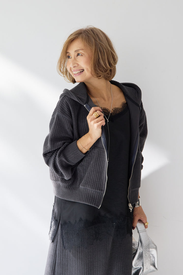 [SET]ソフトリブ フーディー+スカートセット+シルキーエリュール レースキャミソール(2set)