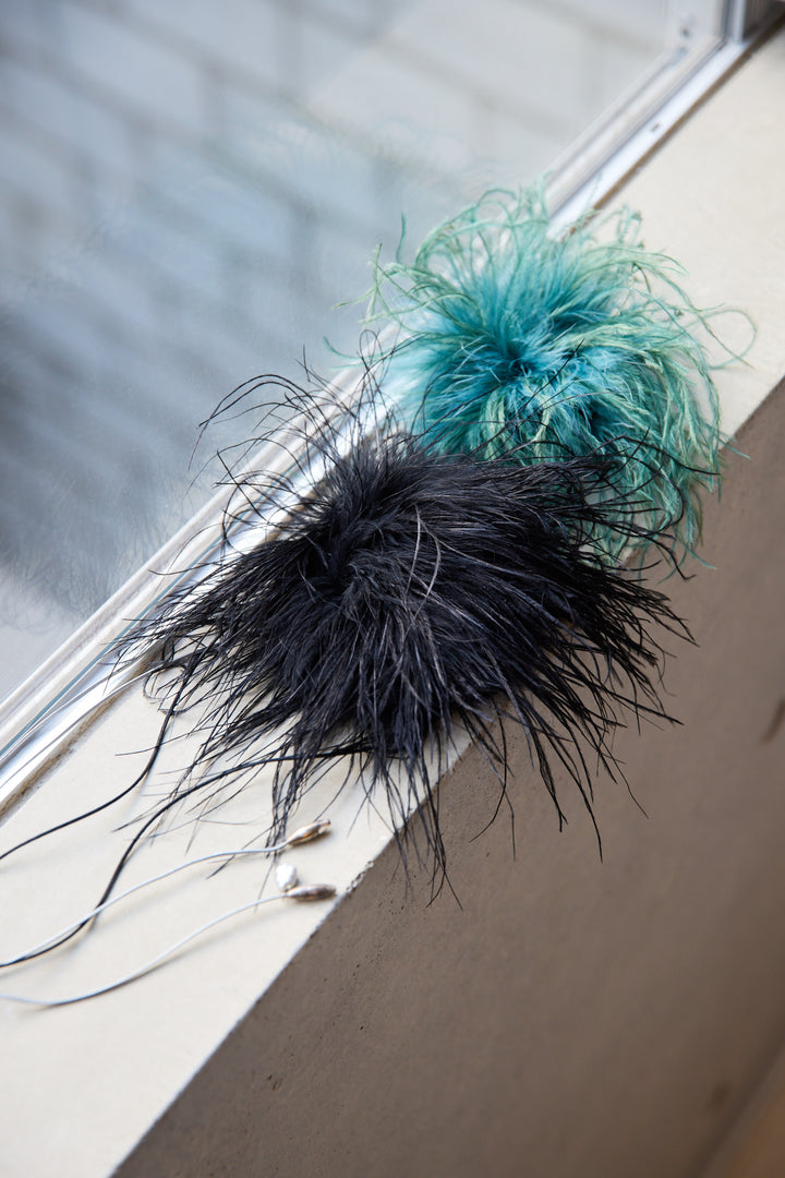 ボリュームマラボーファー コサージュ