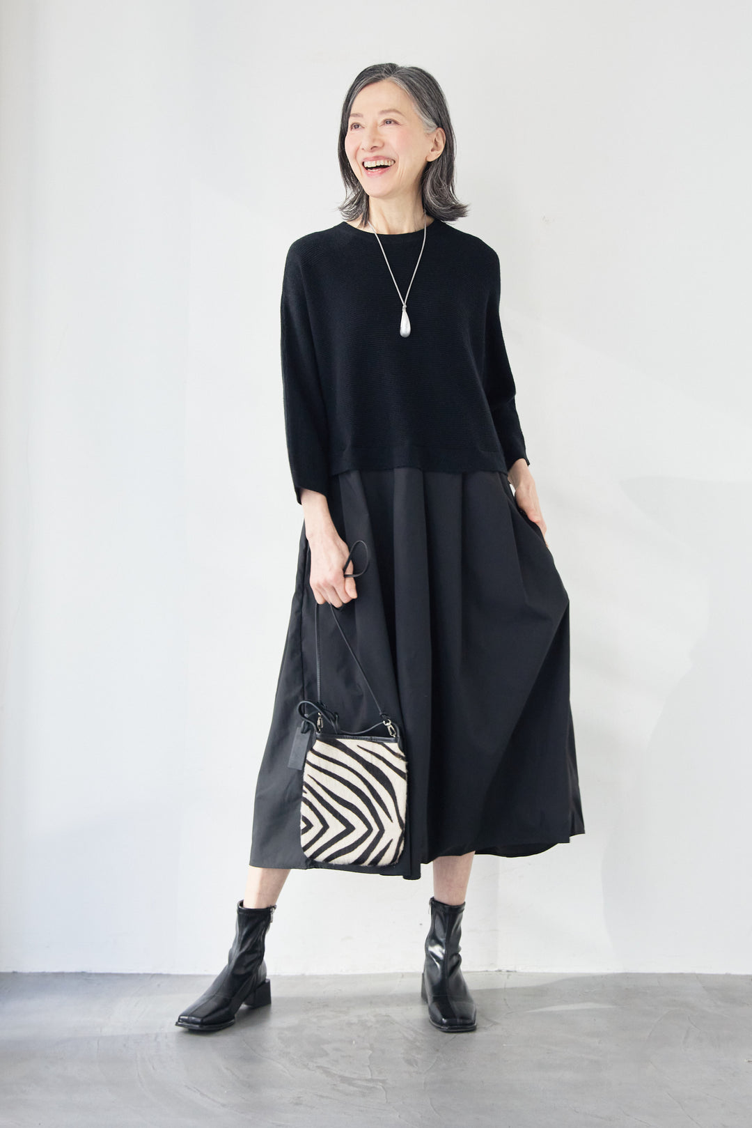 レイヤード風・異素材ドッキングラインワンピース