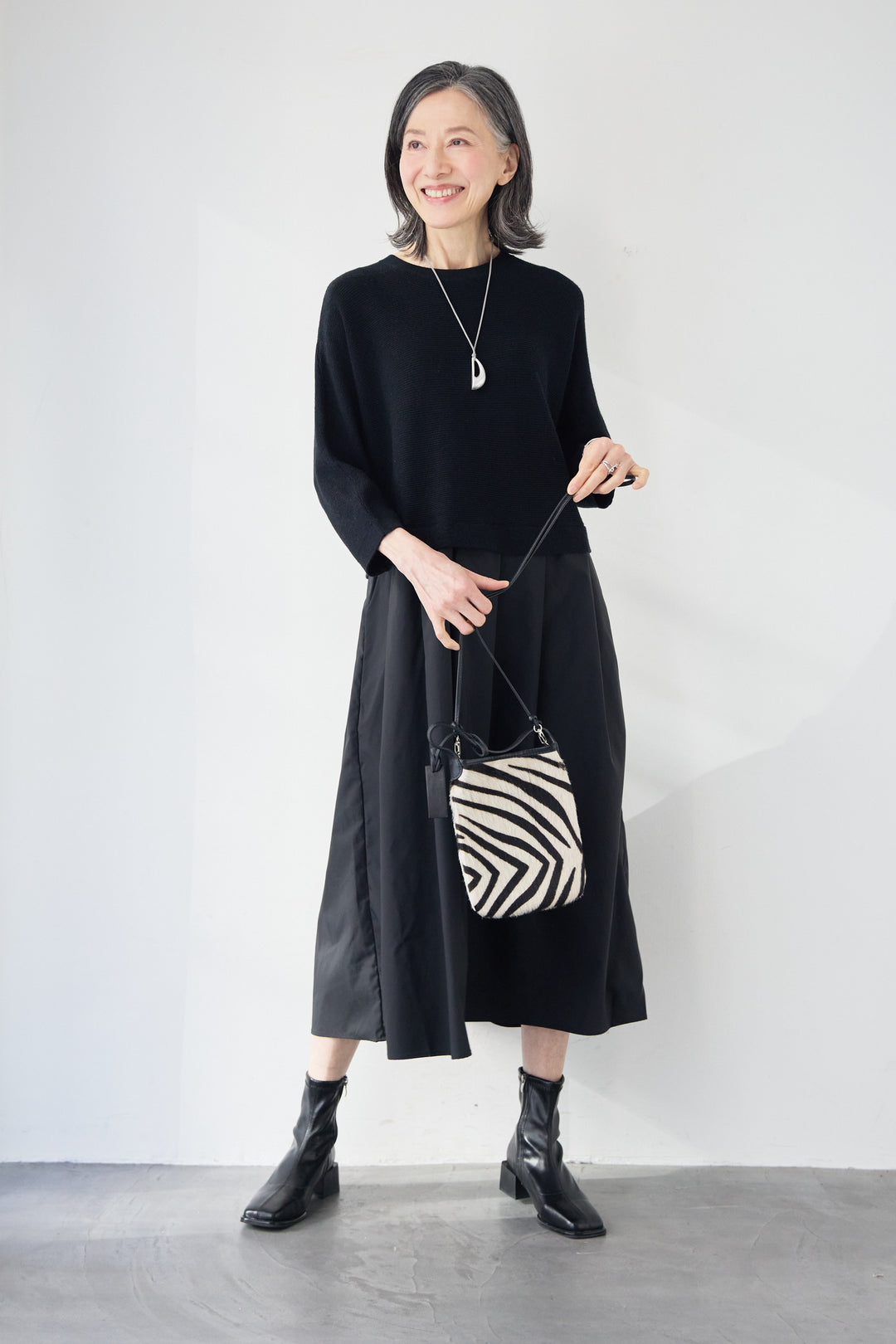 レイヤード風・異素材ドッキングラインワンピース