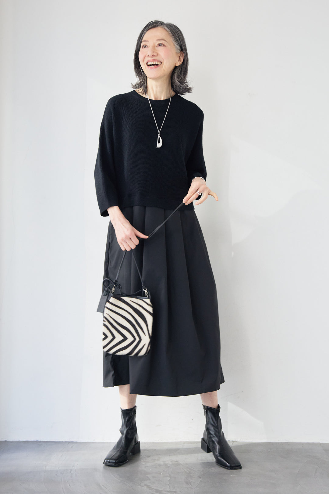 レイヤード風・異素材ドッキングラインワンピース