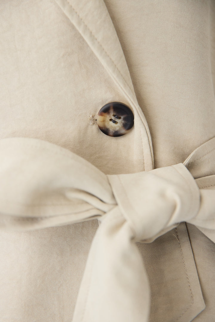 サイドスリット・ベーシックトレンチコート