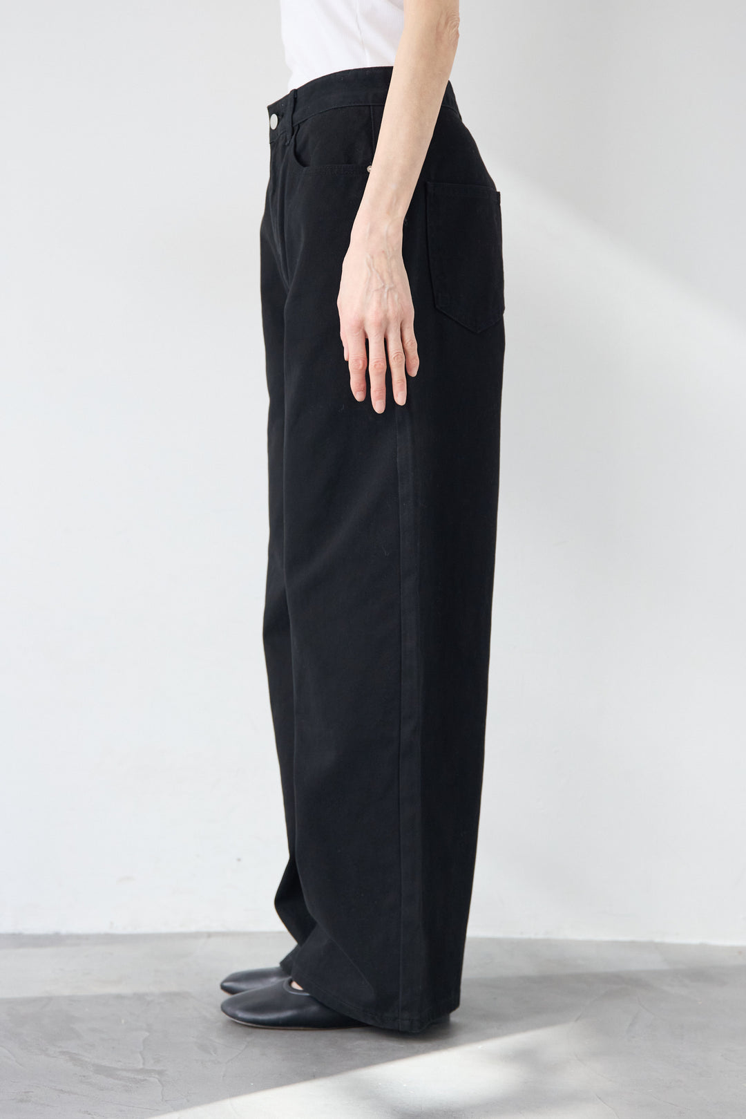 ストレートワイドデニムパンツ
