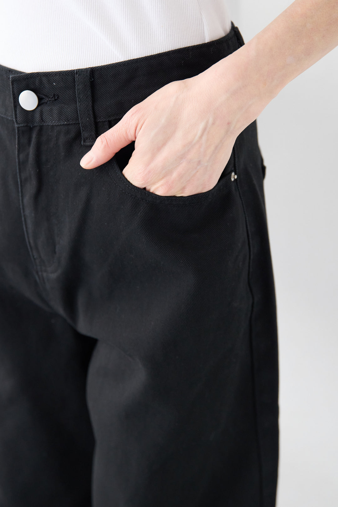 ストレートワイドデニムパンツ