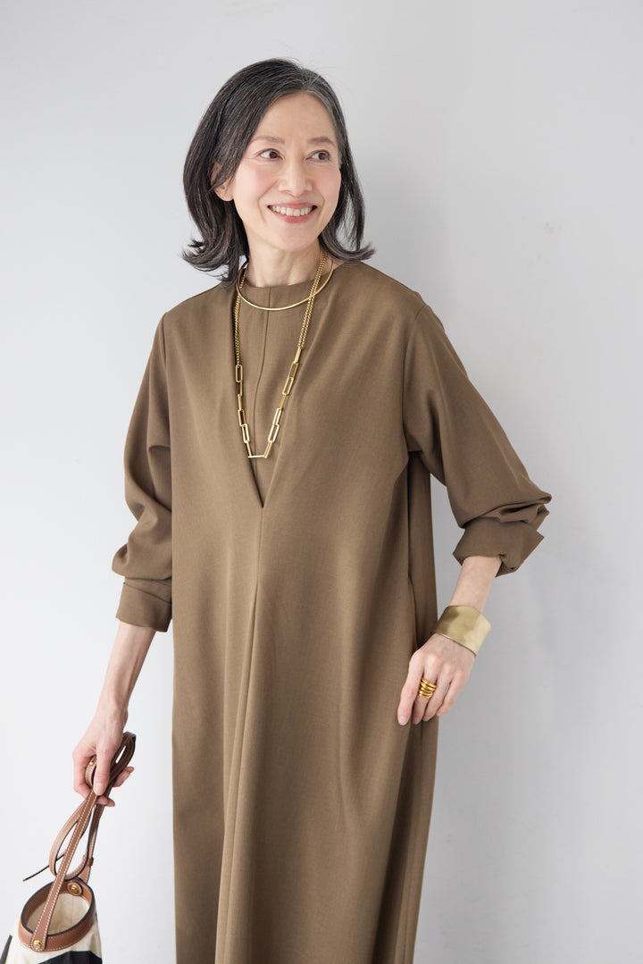 スリムカーブメタルチョーカー