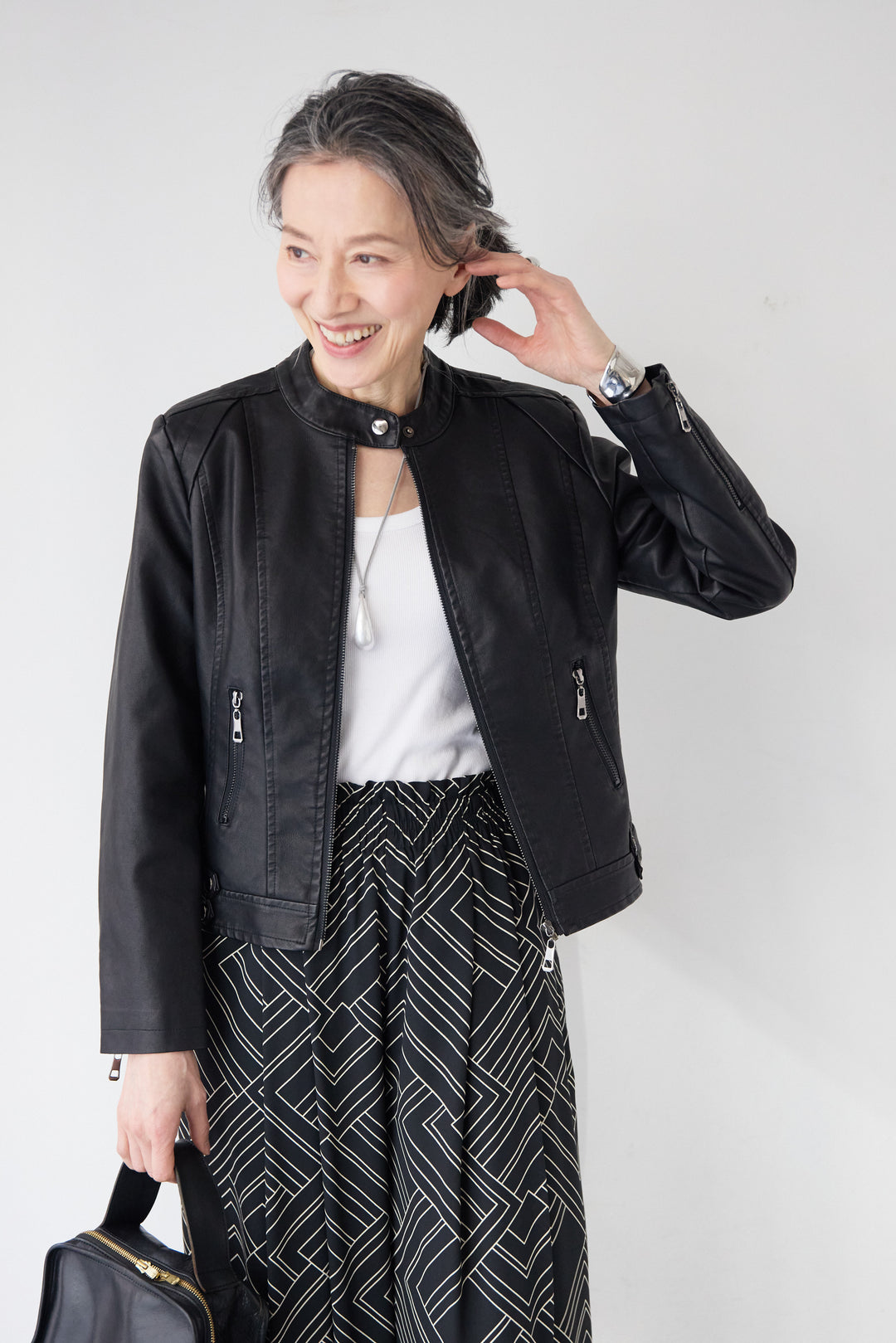 エコスムースレザー スタンドカラー ライダースジャケット