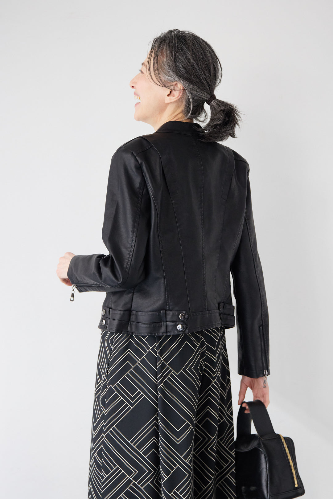 エコスムースレザー スタンドカラー ライダースジャケット