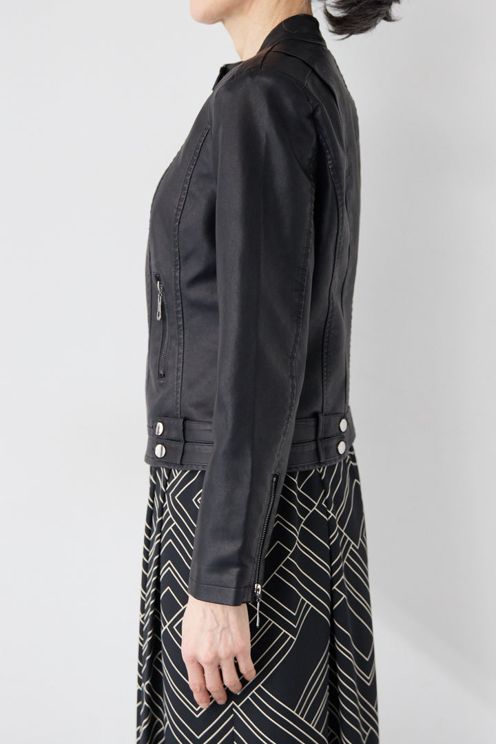エコスムースレザー スタンドカラー ライダースジャケット