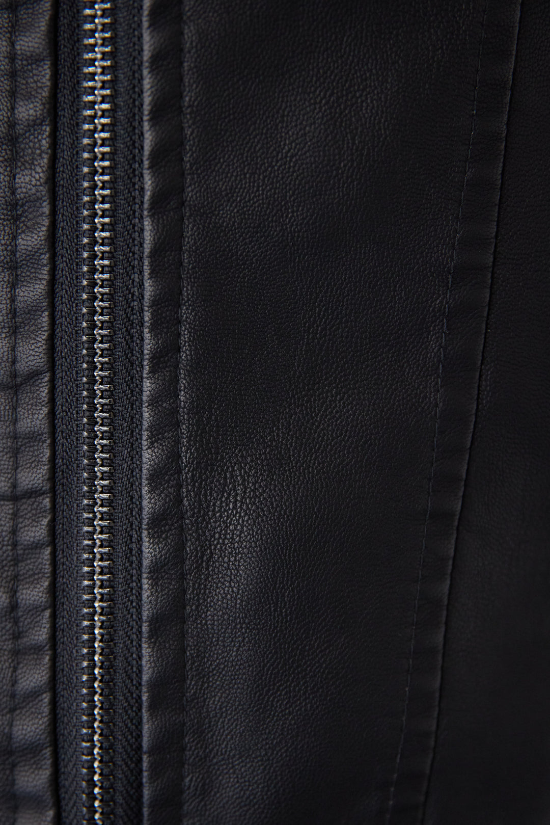 エコスムースレザー スタンドカラー ライダースジャケット