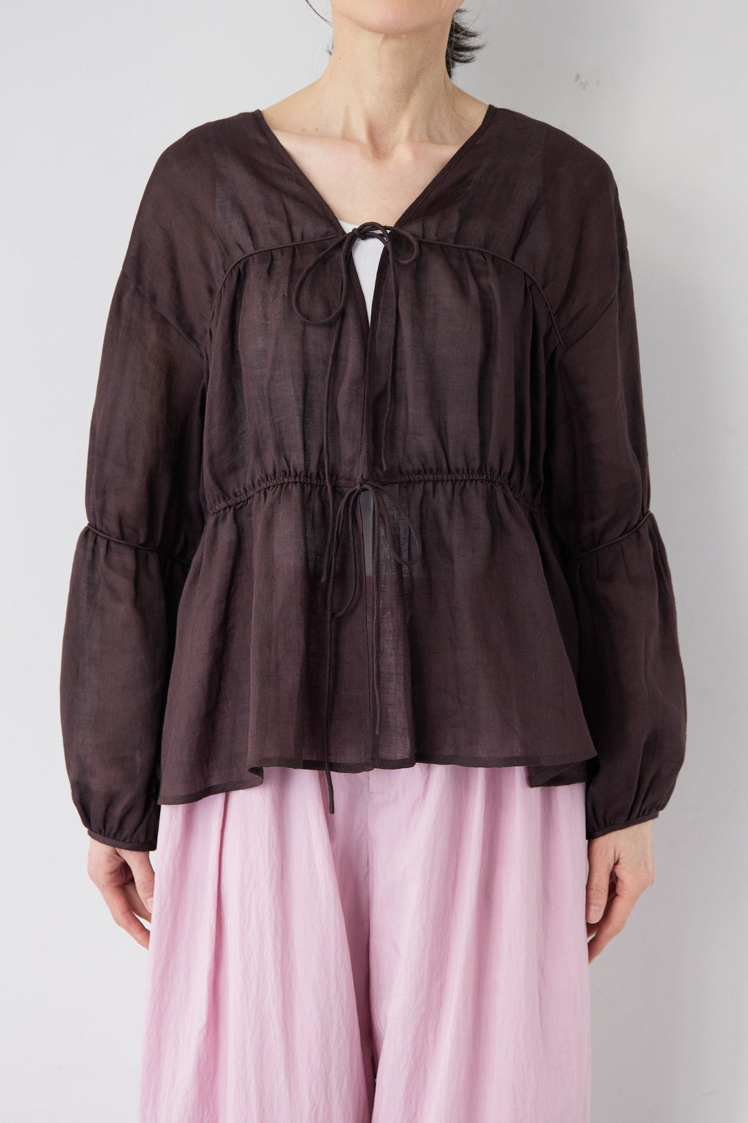 [SET]エアリーリネン・ドロストギャザーブラウス+エアリーワッシャー・ボリュームワイドパンツ(2set)