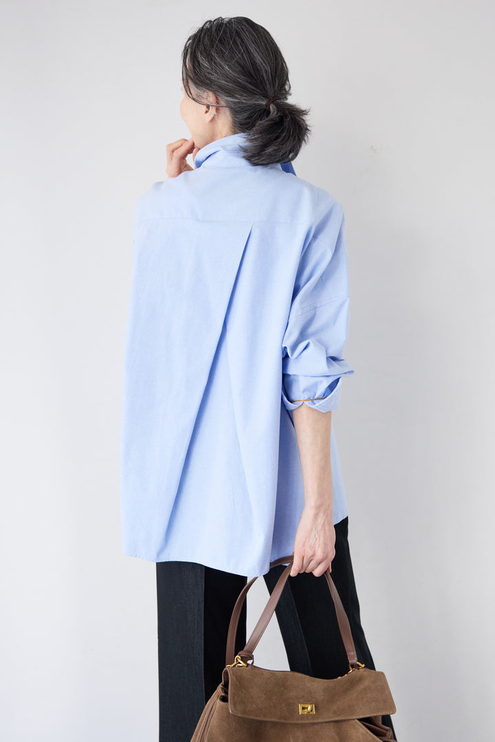 バックタック・オックスルーズシャツ