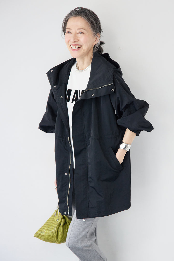 ミリタリーフーディーライトウェイト・マウンテンパーカー