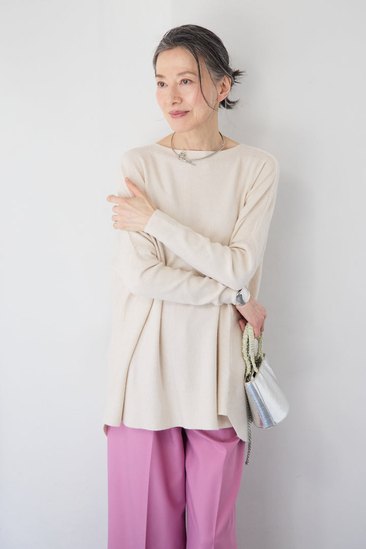 ボートネック・ドルマン・オーバーサイズプルオーバー