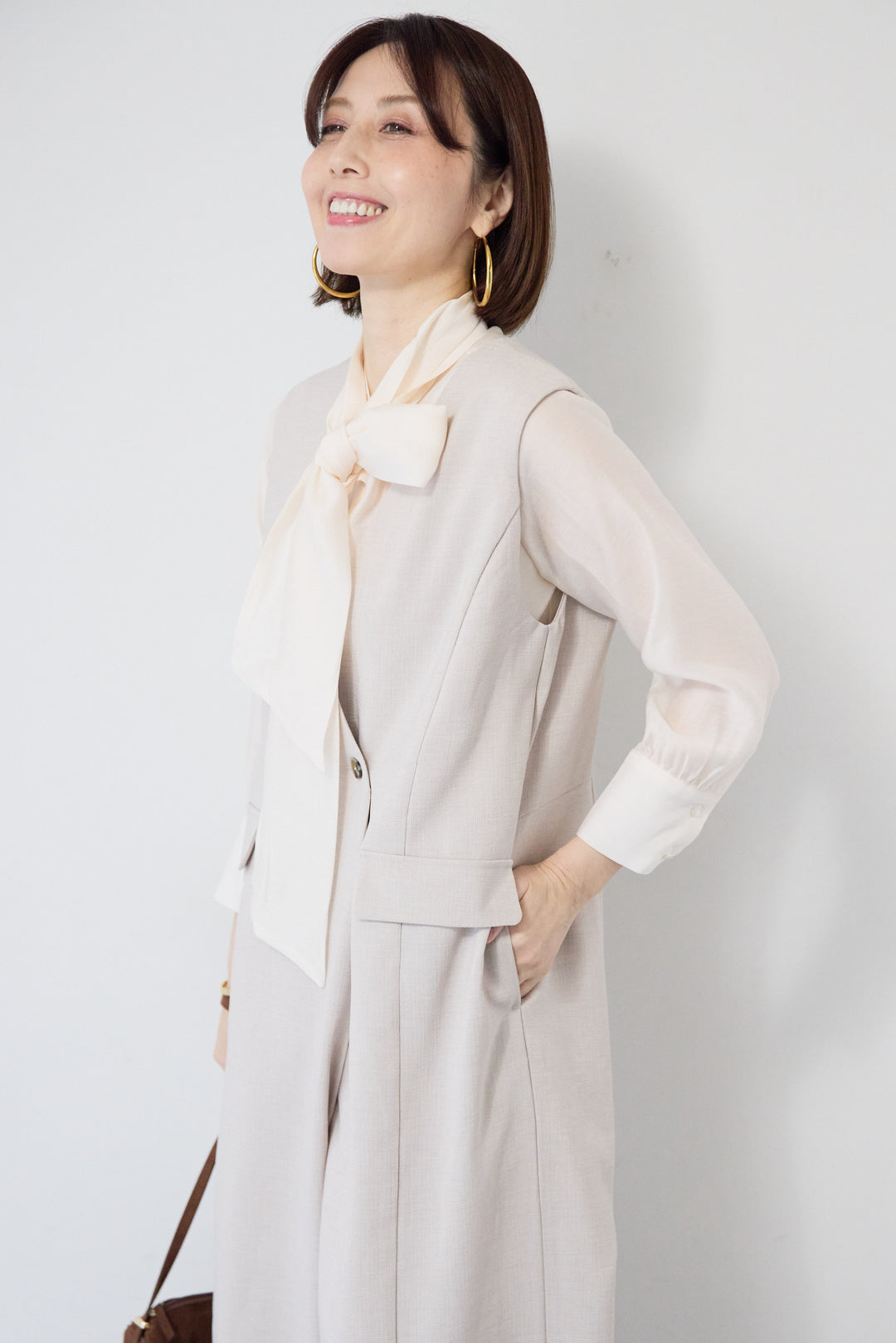 ソフトシフォン ボウタイトップス