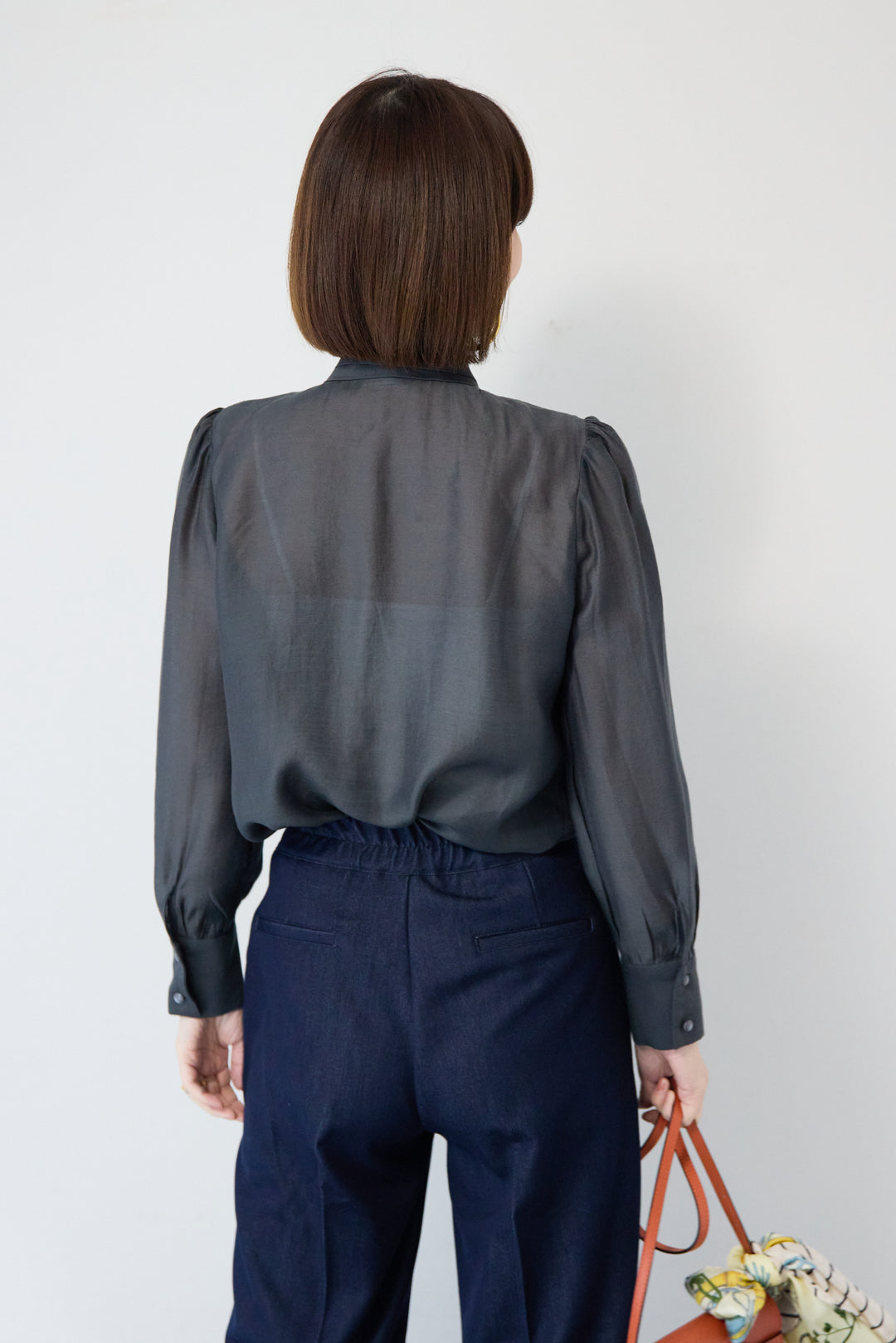 ソフトシフォン ボウタイトップス