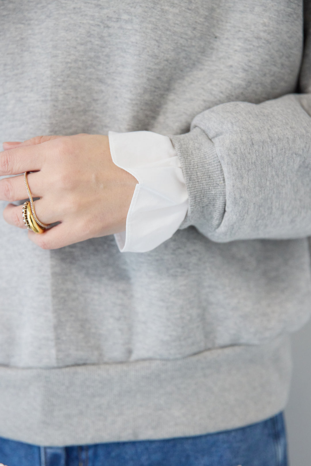 [SET]フリルレイヤードスウェットトップス+ハートスタッズ デニムパンツ(2set)