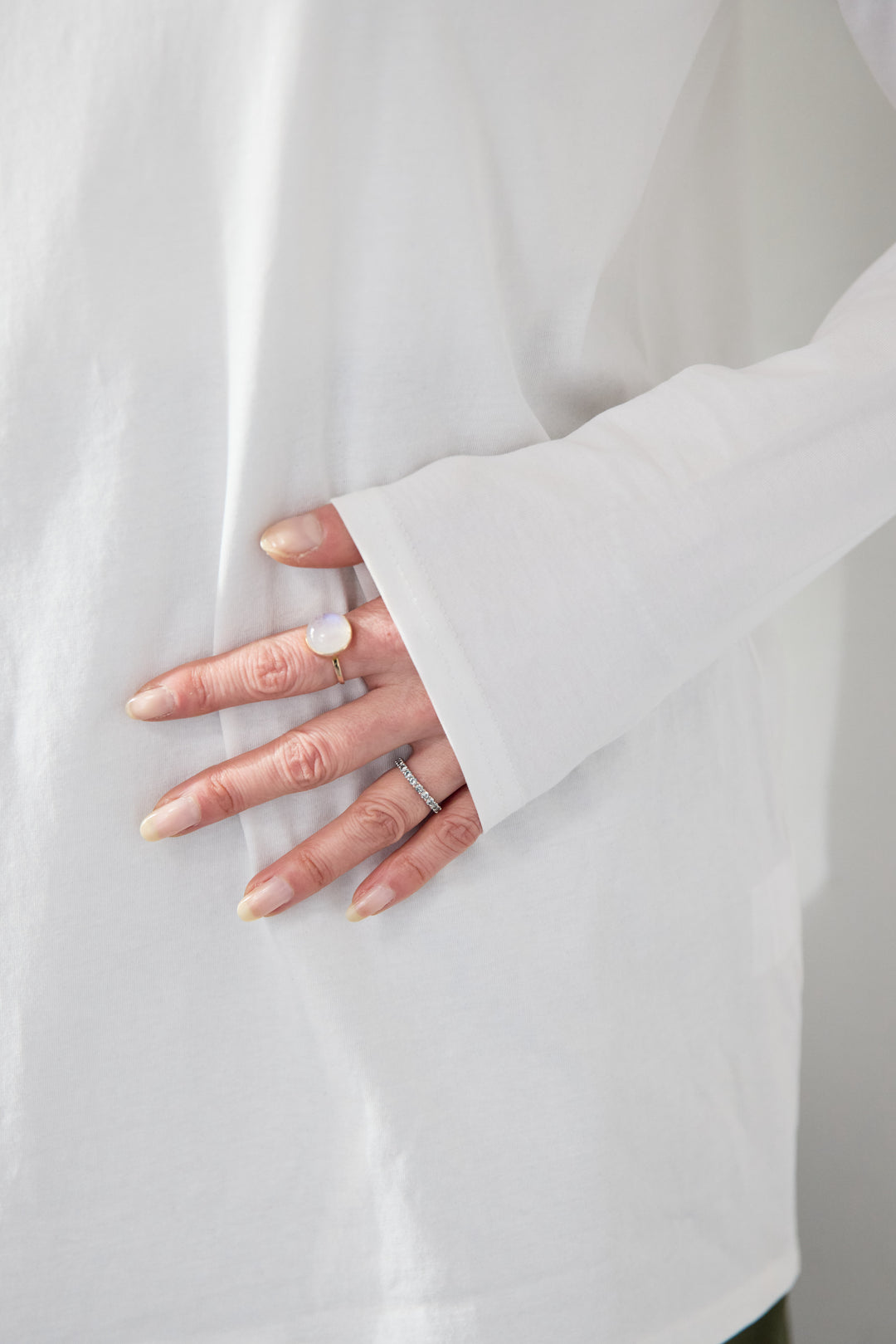 ロゴロンT付き Vネックジャンパースカートセット